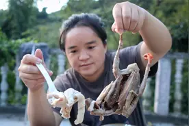 小朱说我瘦了，吓得我买猪肚老鸽子炖来吃，啥都可以少体重不能少视频封面
