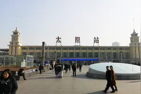 女孩30年前因“兔唇”被家人遗弃 30年后找到父母：我原谅你们视频封面