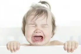 眼睛哭肿了怎么办？医生教你如何快速消肿视频封面