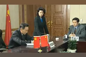 龙年：书记还在和市长作对，知道矿井坍塌，才明白自己错得离谱视频封面