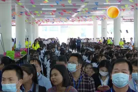 稳就业：钦州卫校举行校园双选会，为学生就业牵线搭桥！视频封面