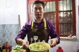 “农家鸡蛋汤”好喝有窍门，酸辣开胃又营养，大厨教你在家做视频封面