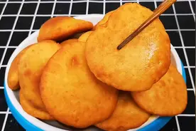 1碗剩面条加面粉一搅，教你做气泡饼，香甜松软鼓大包，简单美味视频封面