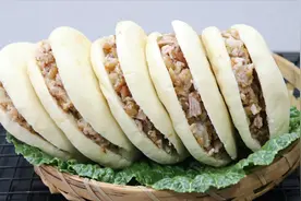 肉夹馍最详细做法，从和面到炖肉，步骤详细，一次就做10个，真香视频封面
