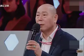 李成儒犀利点评场面：直言不讳批评作品不足以支撑舞台，一针见血视频封面