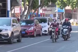 佛山电动自行车上牌难，登录预约系统名额少视频封面