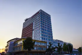 民为本促医疗事业发展视频封面