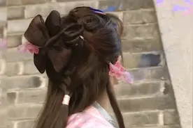 小时候觉得反派好美，长大才发现她不过是一颗随时被丢弃的棋子视频封面