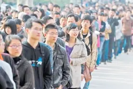 女子为使自己上位，用下三滥手段对付竞争对手，输了整个人生视频封面