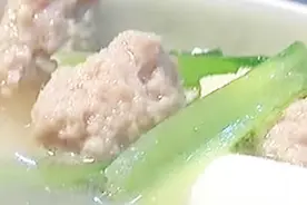 伟大领袖毛主席曾经教导我们：人是铁，饭是钢，一顿不吃饿得慌！视频封面