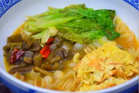 广式鸡蛋通粉做法，配方和步骤详细解说，厨房小白也能学会！视频封面
