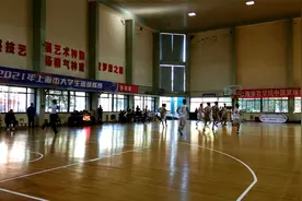 上海市高中生篮球联赛8进4，交大附中VS五十四中2视频封面