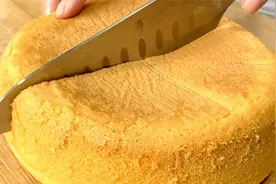 家里有电饭煲和鸡蛋就能做蛋糕，第一次做就能成功，蓬松暄软视频封面
