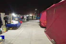 马鞍山市经开区城管局持续整治违规夜市摊点视频封面