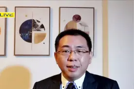 美国强迫台积电在美建厂 小算盘打得响就稳赢吗？｜凤凰全球连线视频封面