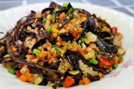 超级好吃的家庭主打菜“木耳炒肉末”，香脆又营养，做法很简单视频封面
