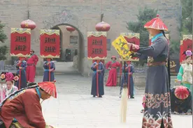 清朝为何要将国号改为“清”，风水上是这么说的，你认同吗？视频封面