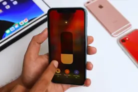 苹果又出BUG了？iPhone11升级系统后屏幕变绿，果粉直呼太难了！