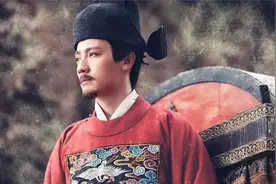 穿越回大明当公务员有前途吗？明朝官员贪腐是因为薪水太低？视频封面
