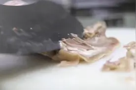 如何切出薄如蝉翼的羊头肉，王大厨现场教学，全是要点视频封面