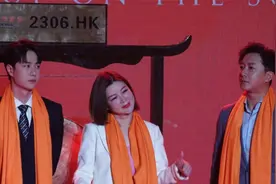 乐华娱乐集团港交所上市！杜华韩庚现场敲锣，王一博跃升为股东视频封面