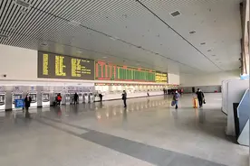 杭州城站火车站，春运返乡的重要枢纽，再无往日的喧嚣乘客稀少视频封面