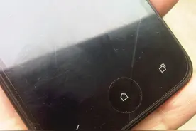 手机屏幕有划痕？教你在家清理划痕，让手机焕然一新