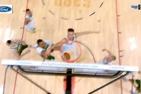 NBA精彩回顾：力劈华山！斯特林·布朗强突篮下单臂隔扣小波特视频封面