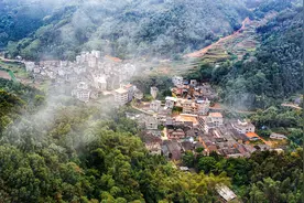 广西博白县永安镇大车坪村    冯子材后人生活的小山村视频封面
