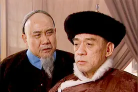 雍正王朝19：隆科多来要官，被佟国维训斥，听懂这段话胜读十年书视频封面