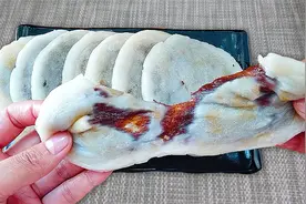 全家人最爱的一道早餐饼，10分钟做好，软糯酥香太美味了视频封面