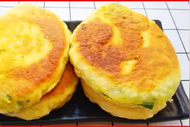 排队买的发面馅饼，配方比例告诉你，蓬松宣软，比面包馅饼好吃视频封面