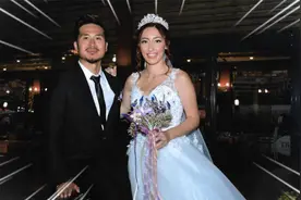 河南小伙刘俊洪：连娶两任洋媳妇，定居德国12年，声称不想回国！视频封面