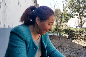 河南政府出资建设新农村，每家每户补贴多少钱？听农村大婶咋说视频封面