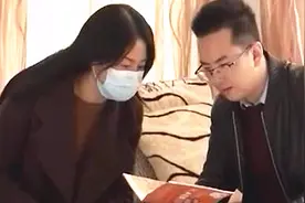 做种植牙手术出意外，女子的神经被伤到，口腔医生：我不会承认的