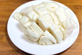 馒头别直接吃了，学一学这个新做法，连3岁挑食孩子也爱吃，真香视频封面