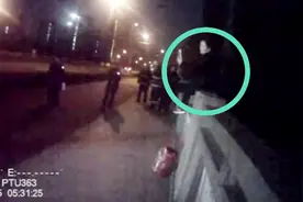 “我老公被别的女人迷去了，我不想活了！”深夜她爬上桥头……视频封面