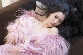 女朋友生气之后，男生这样做，下一秒就跟你说话视频封面