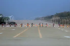 情况不妙！缅甸传出重磅消息，现场多名中方人员受伤，中使馆怒了视频封面