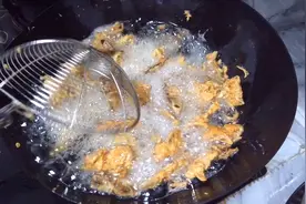 闺女超爱吃的炸猪肝，十几块钱就能炸满满一大盘，超级简单视频封面