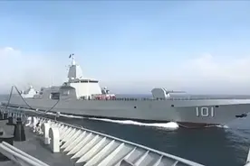 现场实拍！055万吨大驱海上补给画面公开，两艘军舰都是头一回视频封面