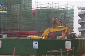 江夏区：开足马力全速跑 重点项目建设忙视频封面