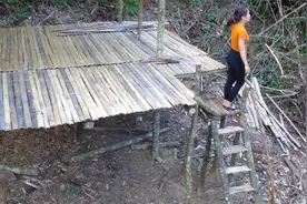 这女子生活也太狠了，不仅人美实力还挺猛，臀大腰细干活还很勤快视频封面
