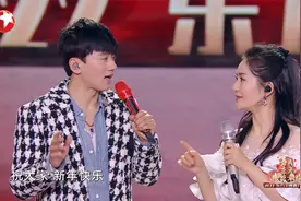 2022东方春晚：张杰用上海话拜年，谢娜的上海话四川味超标了视频封面