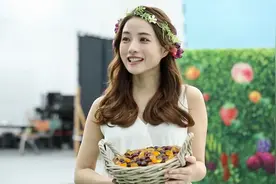 祝福！日本女星石原里美与同岁圈外男友结婚 两人相识一年左右视频封面
