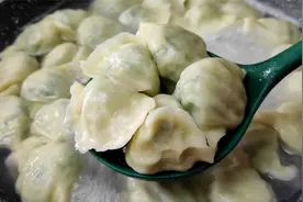 韭菜饺子好吃有秘诀，教你一招，不放鸡蛋不放肉，比肉馅的还好吃视频封面
