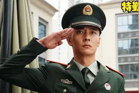 消防战士们为了欢迎队长归来，竟然当众秀起了身材视频封面