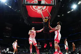 NBA集锦：老鹰新秀奥孔古13中10爆砍21分16篮板创生涯新高！视频封面