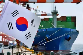 韩国对华出口暴跌近30% 韩网友坐不住了 让他知道大韩民国不好惹视频封面