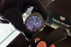 第一手试戴，泰格豪雅Connected 智能腕表，体验手感好！视频封面